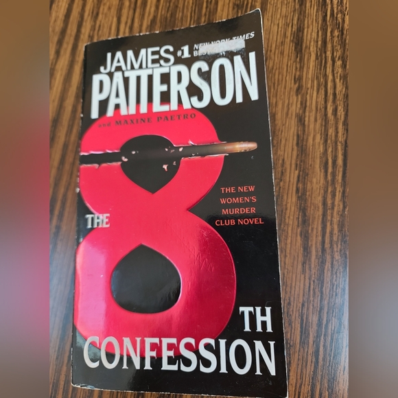 James PATTERSON Paperback Bundle "Beach Road" and "The 8th Confession" - Picture 5 of 6